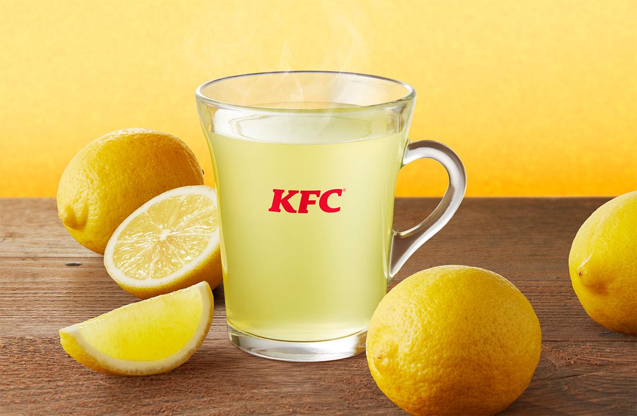 心も体もほっこり温まる Kfcオリジナルドリンクはいかがですか ホットレモネード 11月10日 水 販売開始 シチリア産レモンとはちみつで まろやかな味わい 日本kfcホールディングス株式会社 Kfc Holdings Japan Ltd